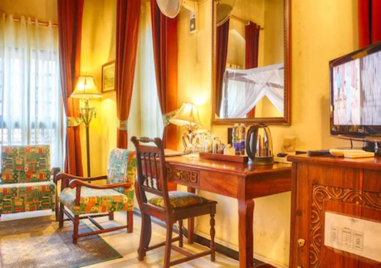 Africa House Zanzibar Bed and Breakfast Esterno foto
